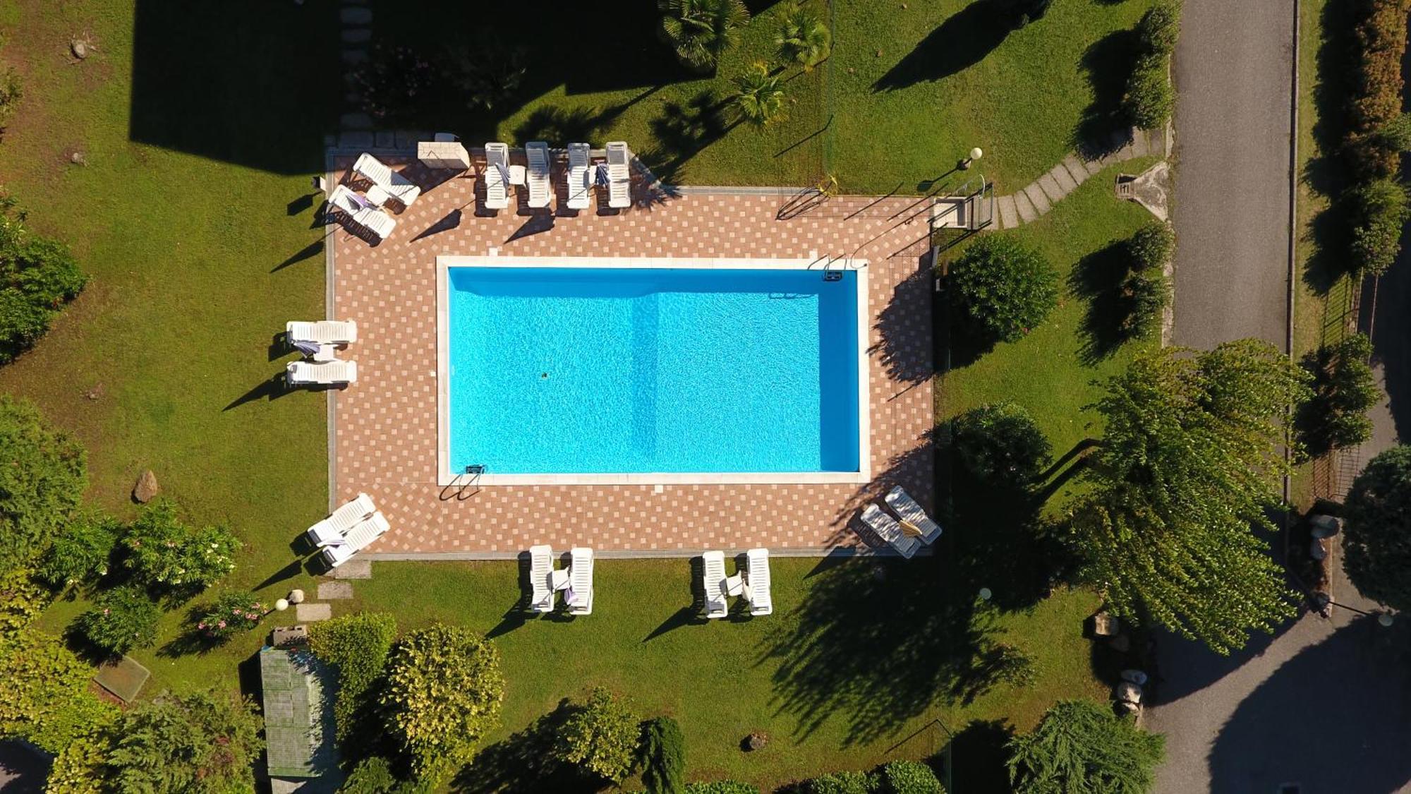 Moniga del Garda Italsol Residence Riai חדר תמונה