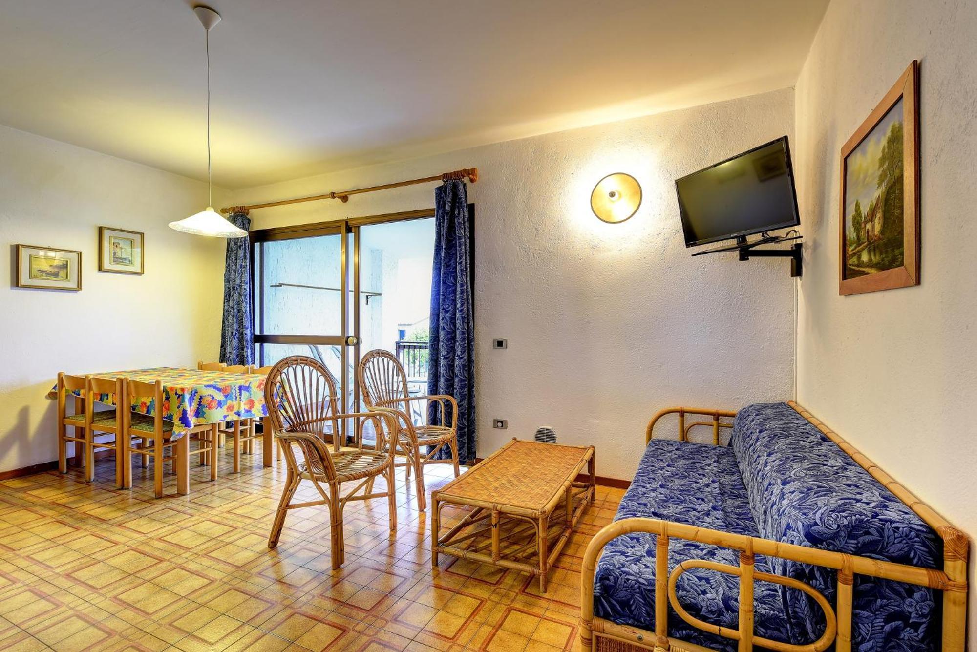 Moniga del Garda Italsol Residence Riai חדר תמונה